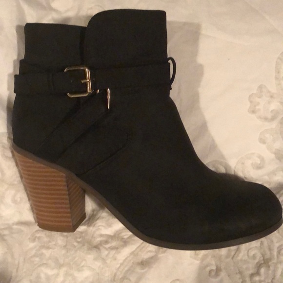 Black Ankle Boots - Picture 2 of 4
